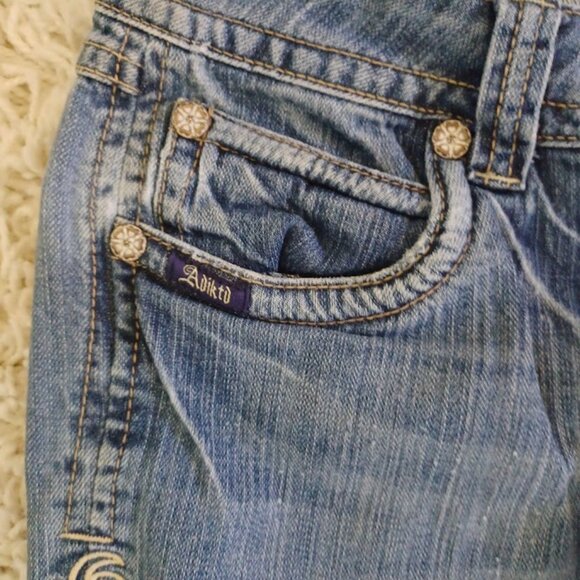 Adiktd Women’s Jeans Sz 4 W28 33x28 Bootcut Med Wash Embroidered Pockets Stretch - Picture 5 of 9